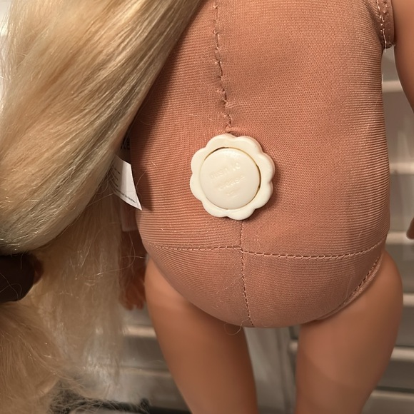 Our Generation Hair Grow Doll Blonde Hair Doll for Kids - Picture 4 of 8